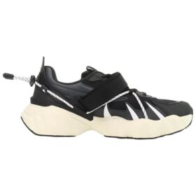Beast XT Sneakers “Black White”