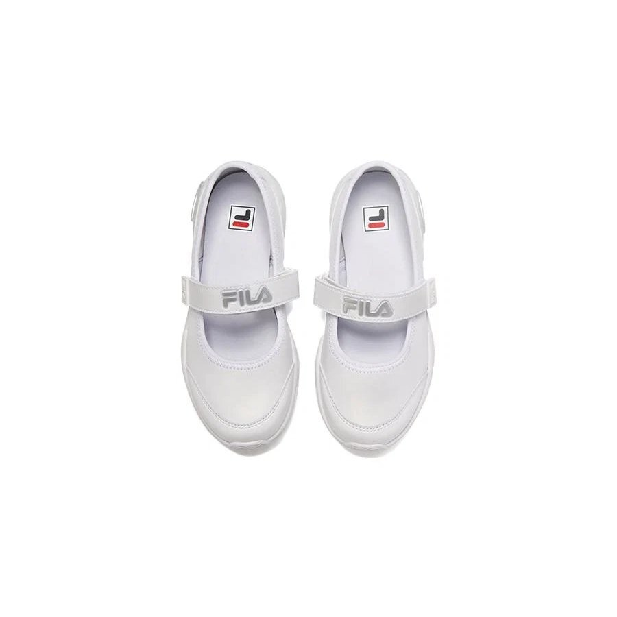 Classic Casual Shoes "White"
