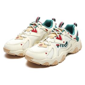 Fluid 4 Sneakers “Cat Claw”
