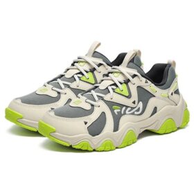 Fluid 4 Sneakers “Green Beige”