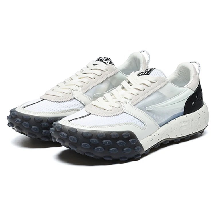 Gara Chunky Sneakers "White Black"