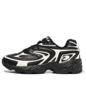 Low-Top Daddy Shoes Black